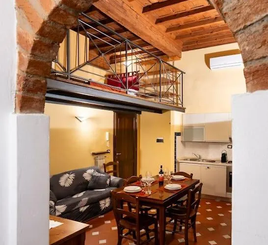 Keys Of Italy - Serragli 55 - Stile Rustico Rinascimentale In Oltrarno *